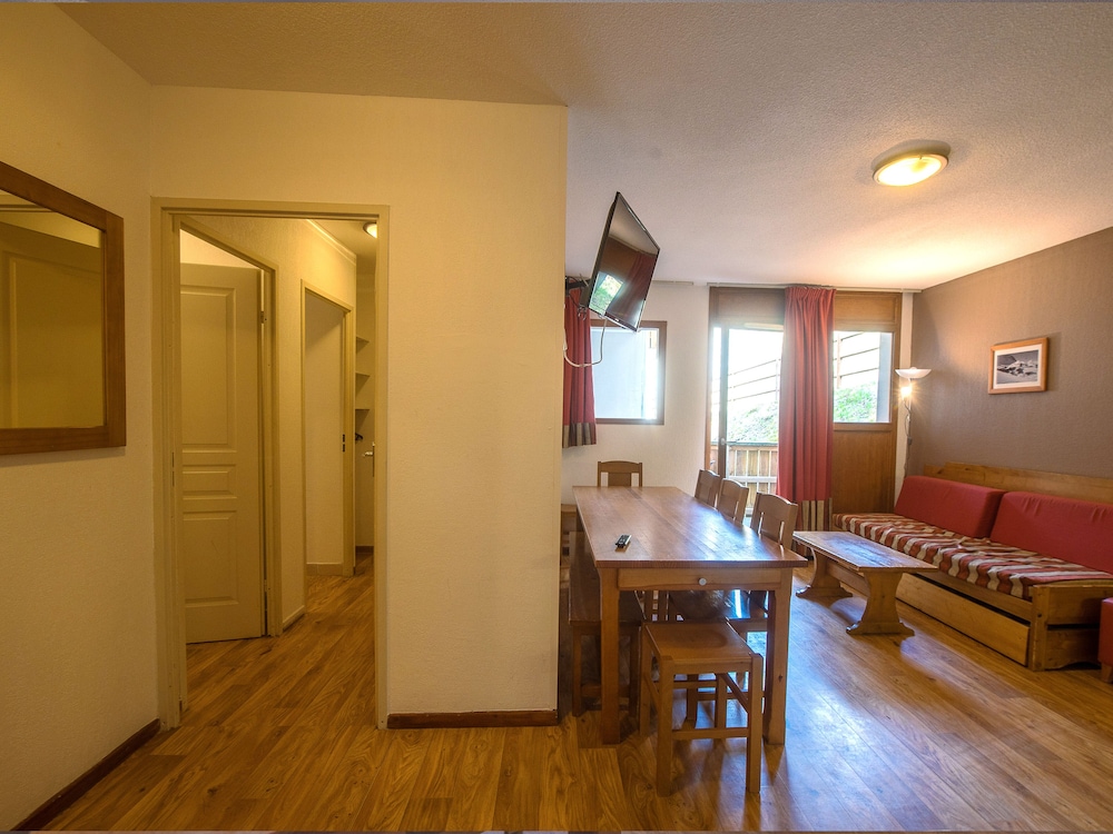2-bedroom apartment with sleeping area for 10 people photo 3
