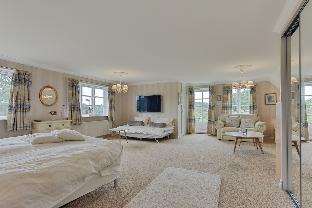 Suite photo 1