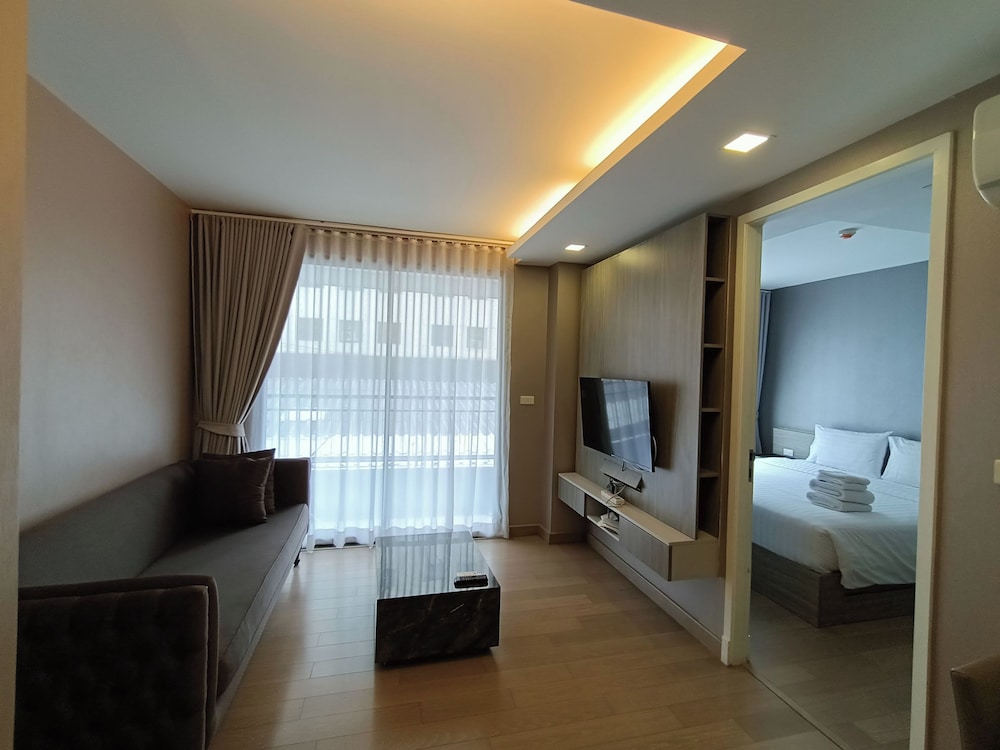 1 Bedroom Executive photo 1