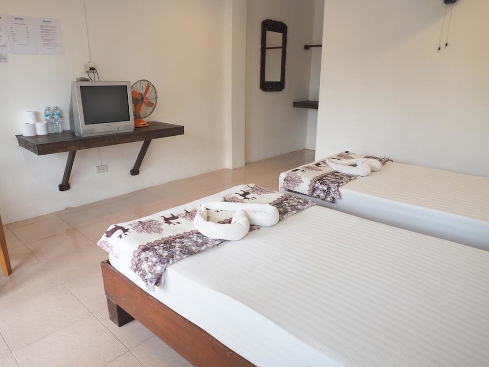 Budget Twin Room photo 1