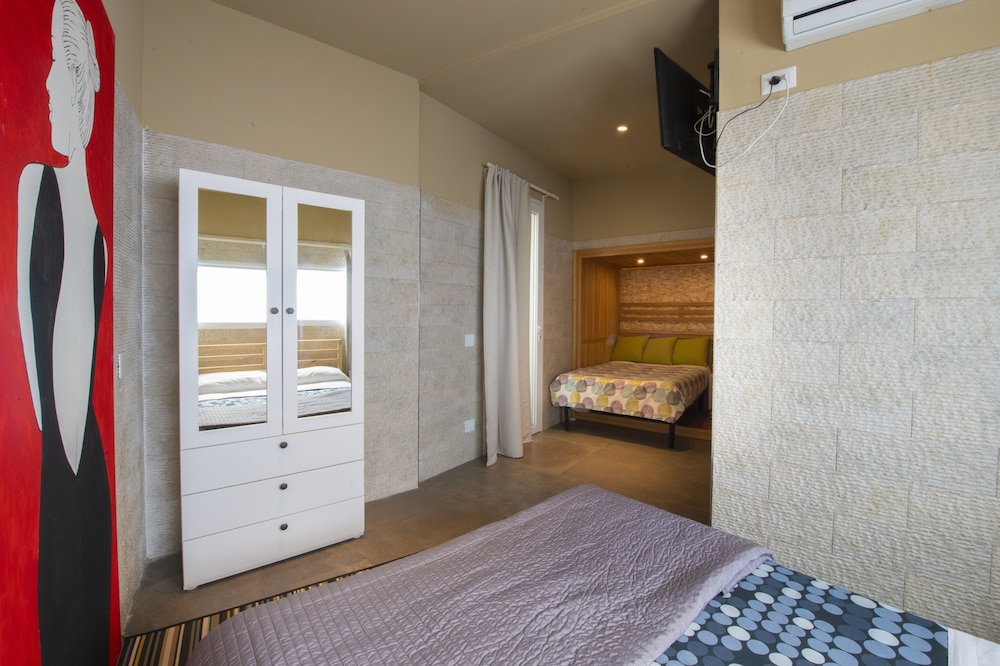 Family Double Room, Patio, Garden View photo 3