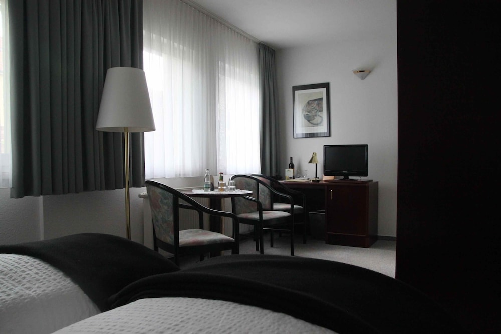 Standard Double Room photo 3
