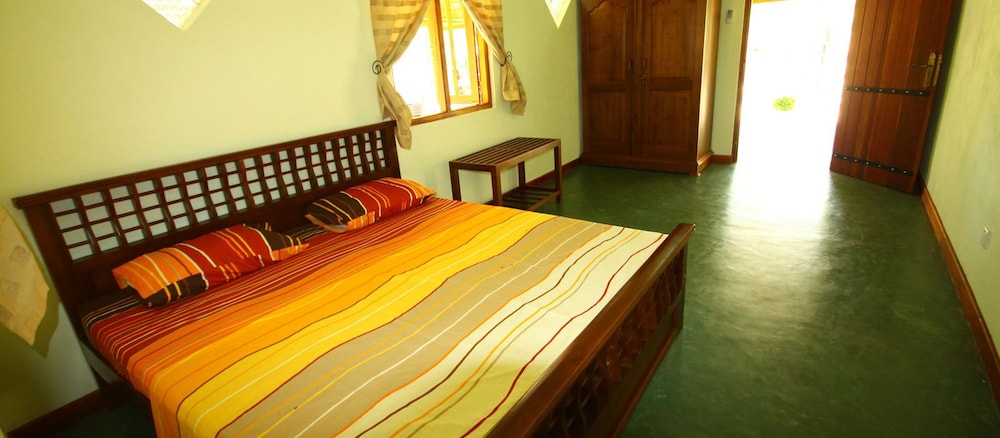Standard Double Room, Partial Sea View, Garden Area photo 1