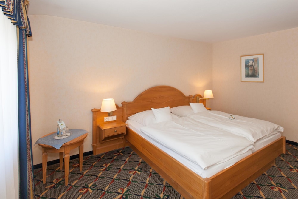 Comfort Room - Photo 1