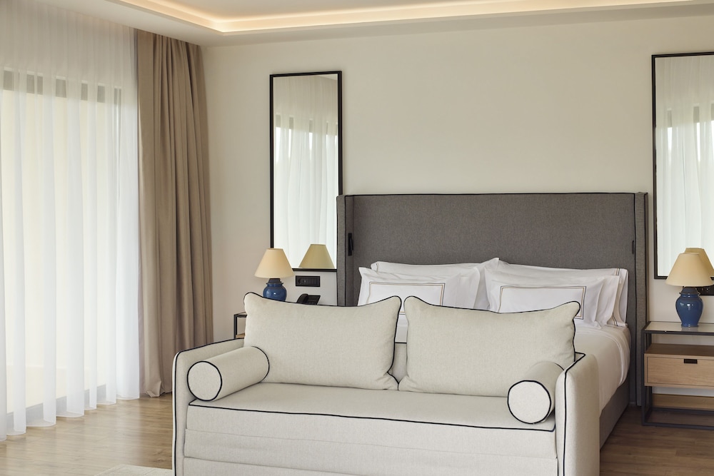 Suite, Private Pool (The Level | Villa | 2+2)