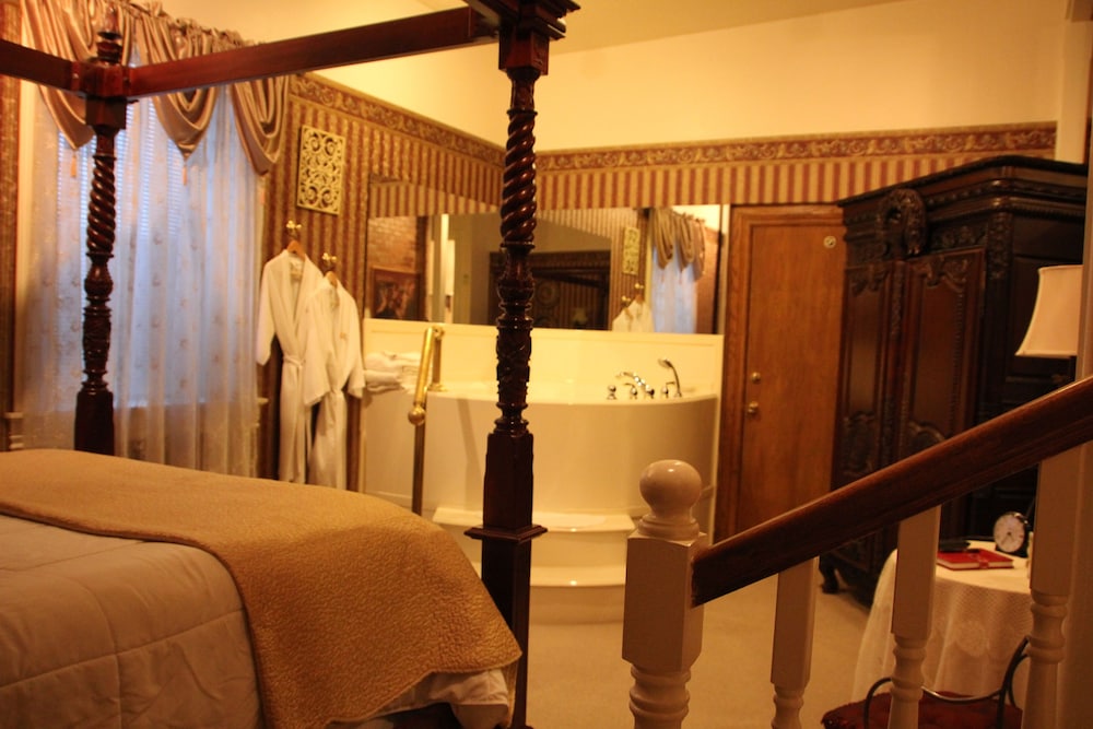 Winter Dream, First Floor photo 2