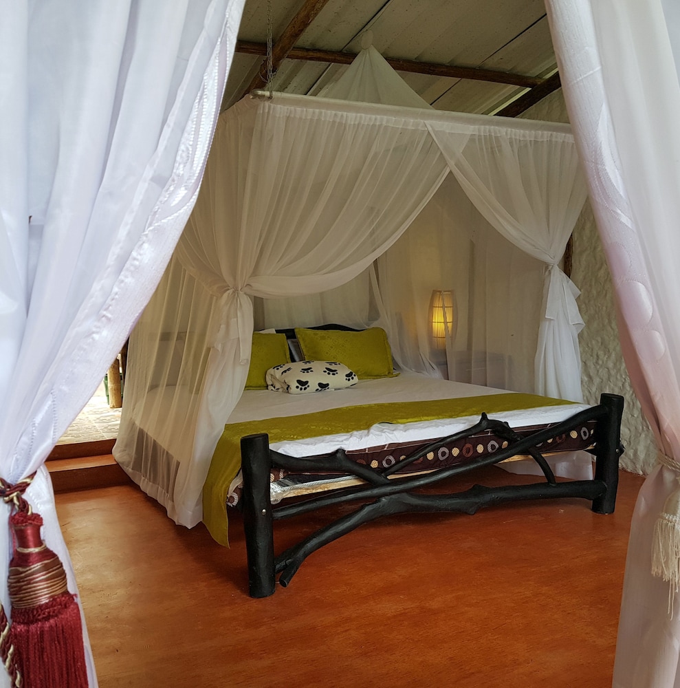 Single Room, 1 Twin Bed, Private Bathroom photo 1