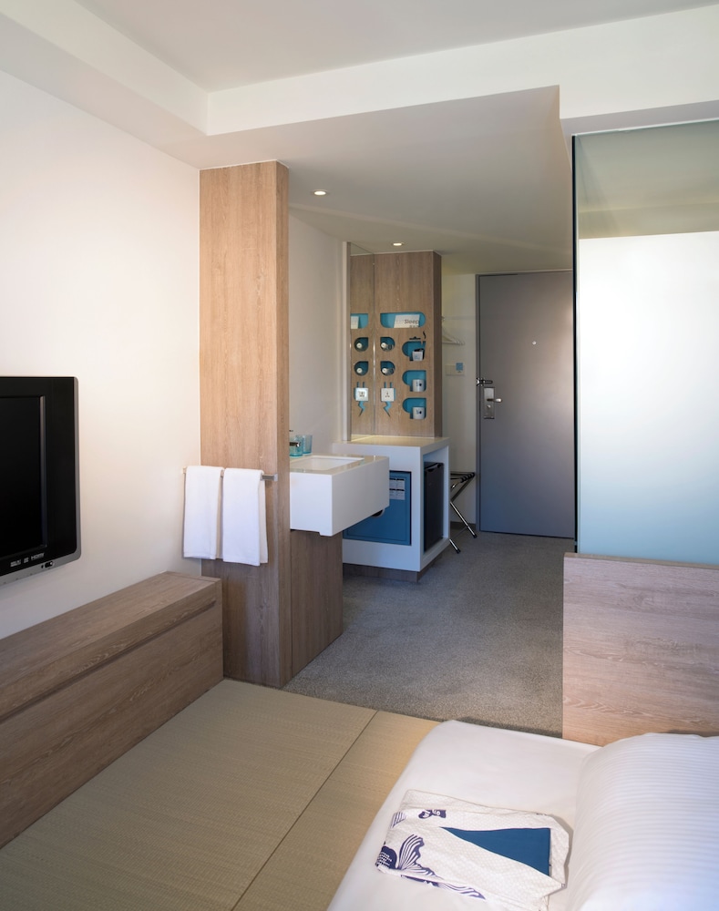 Japanese Room (Tatami) photo 2