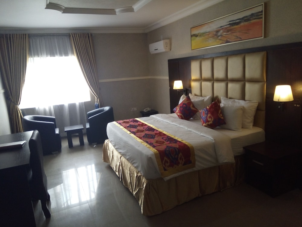 Executive Room photo 1