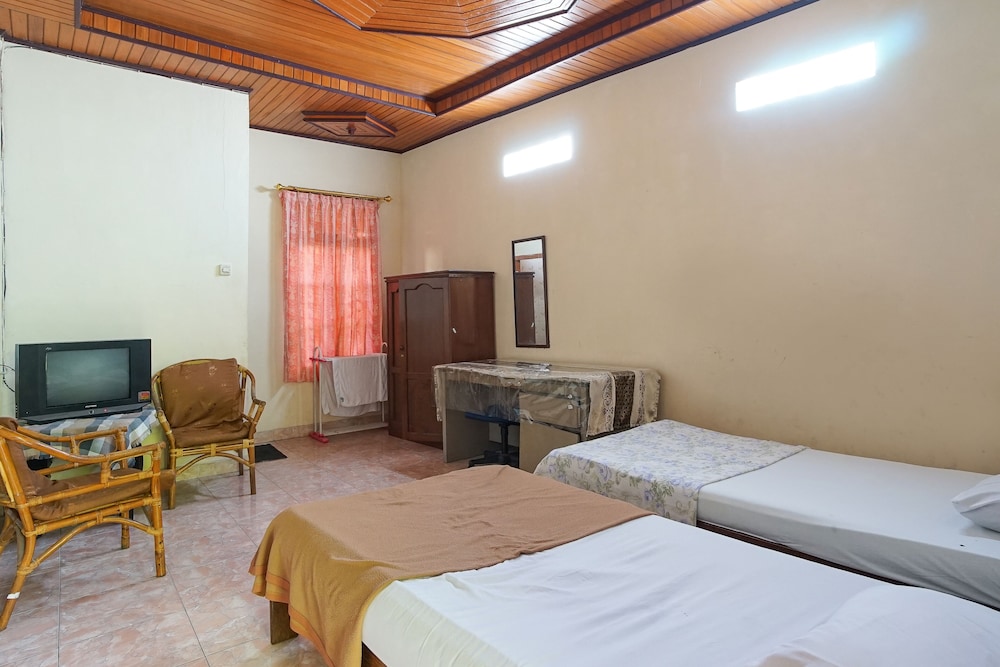 Standard Double or Twin Room photo 2