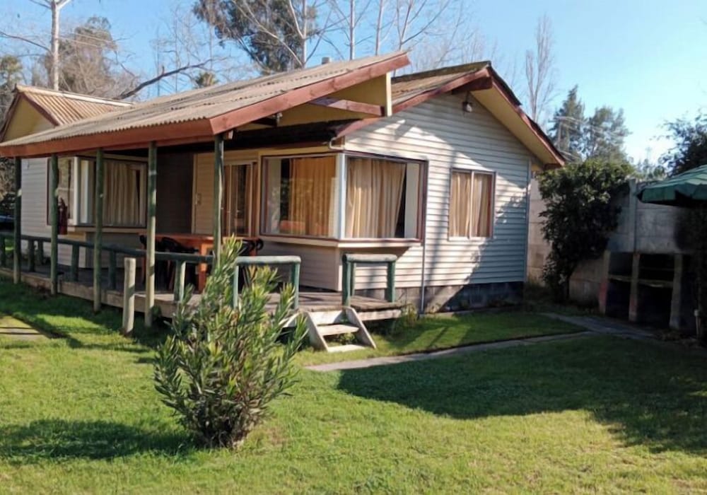 Junior Cabin, 2 Bedrooms, Lake View photo 1