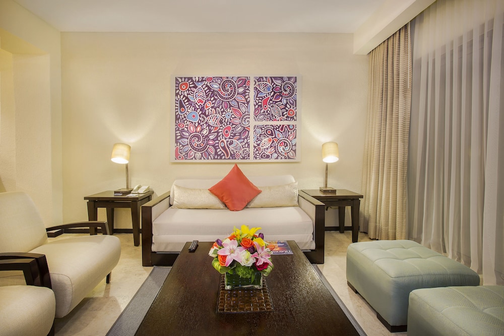 1 Bedroom Suite No Meals Included