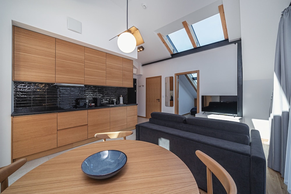 Apartment, 2 Bedrooms, Mountain View, Tower