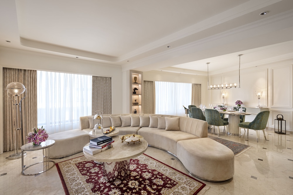 Presidential Suite photo 2