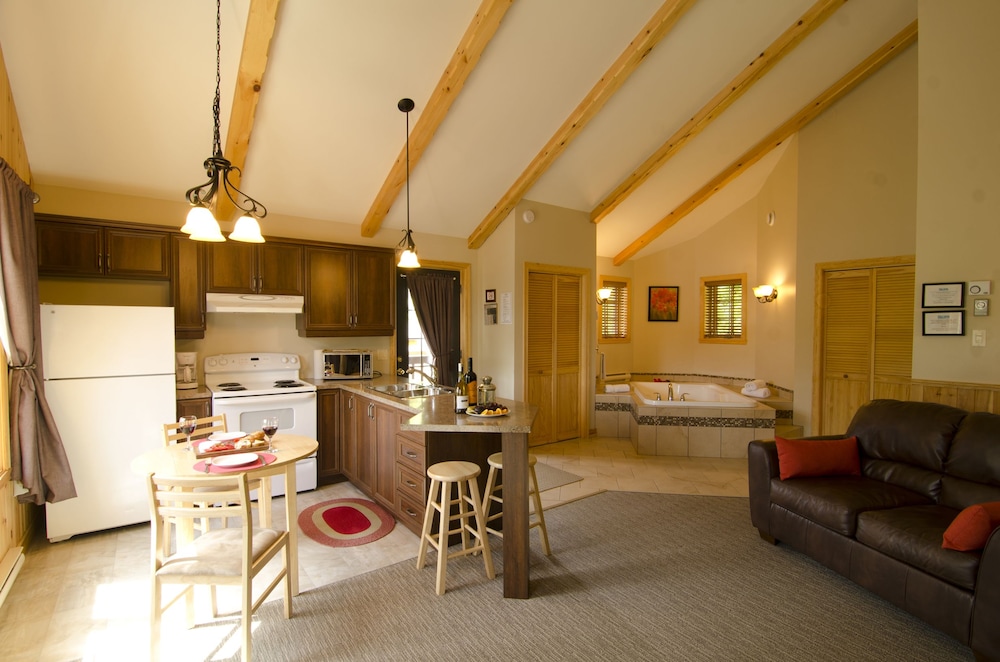 Suite, Balcony photo 1