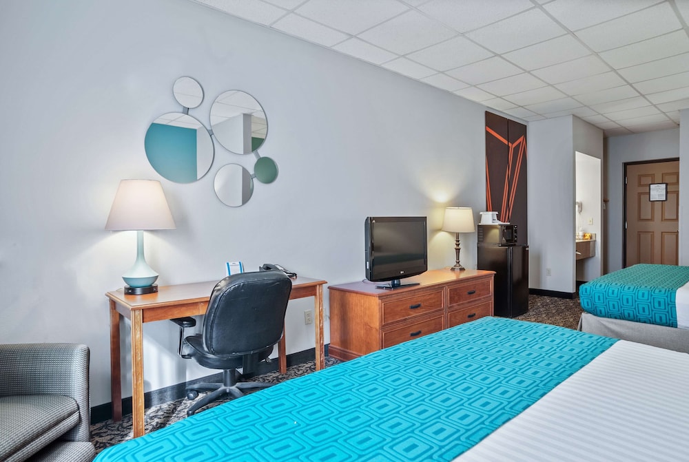 Standard Room - Photo 1