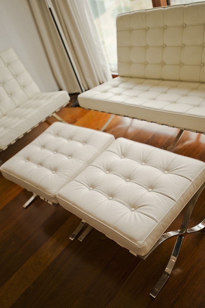 Presidential Suite thumbnail 5