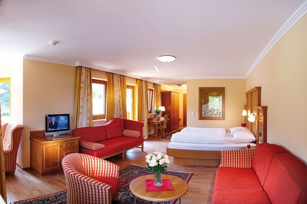 Junior Suite, Balcony (Superior) photo 1