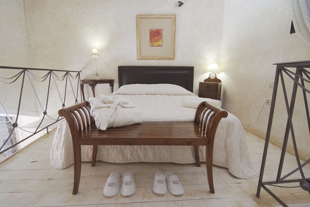 Deluxe Villa (1 bath)