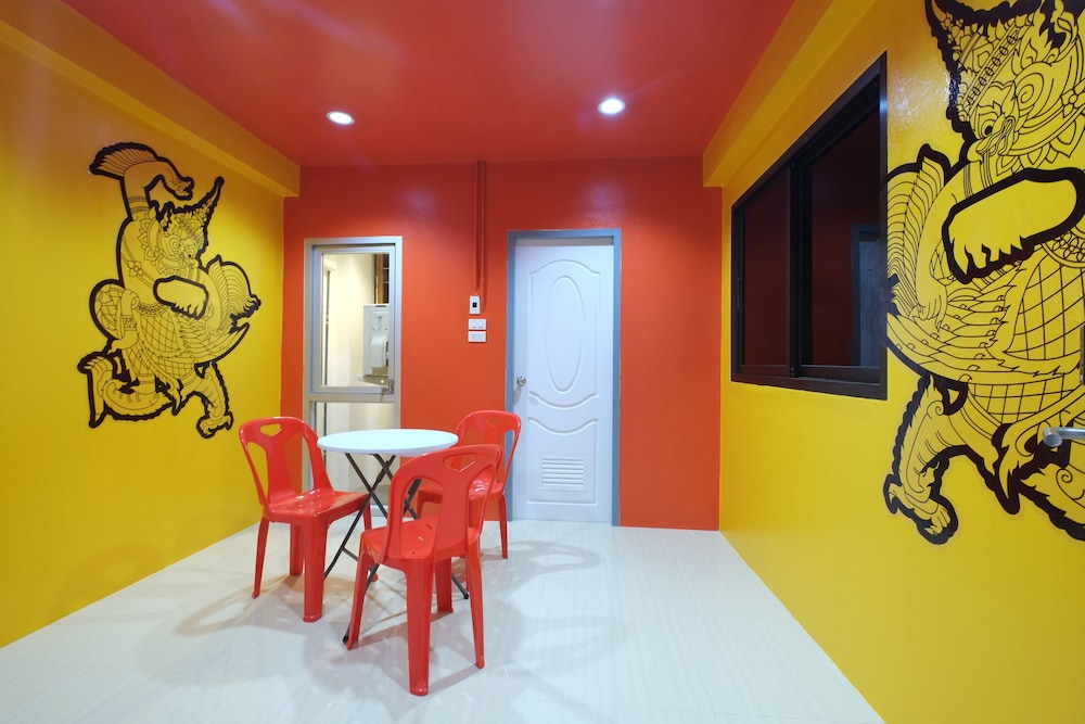 Triple Room with Private Bathroom photo 2