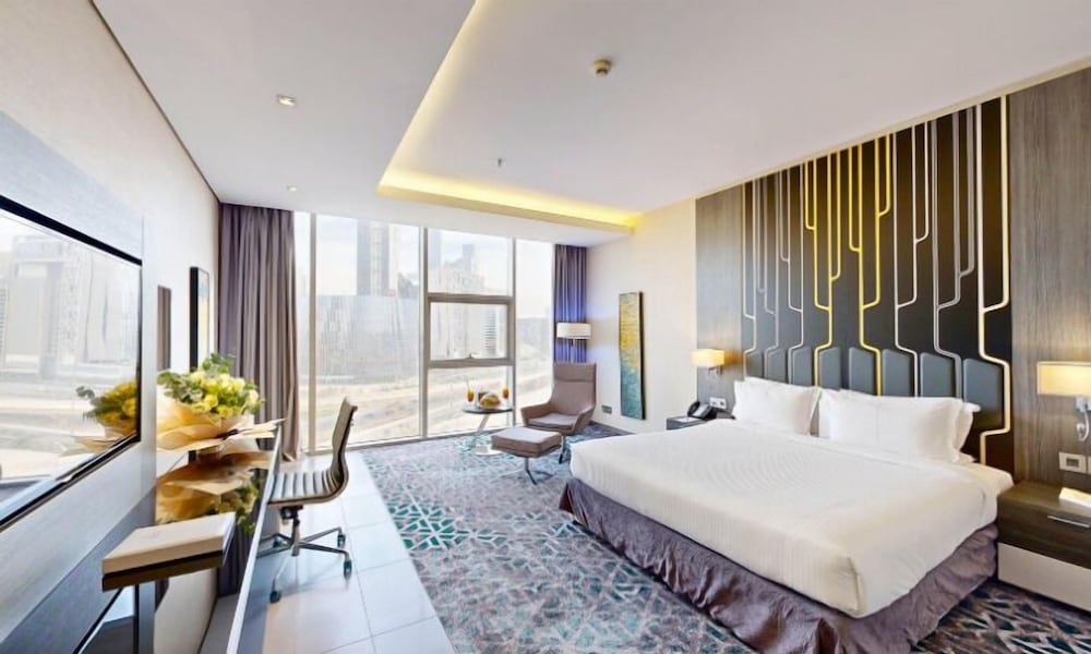 Standard Room, 1 King Bed - Photo 1