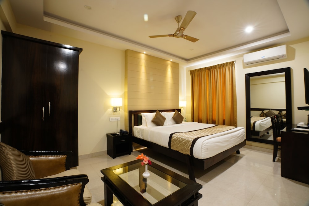 Executive Room - Photo 2