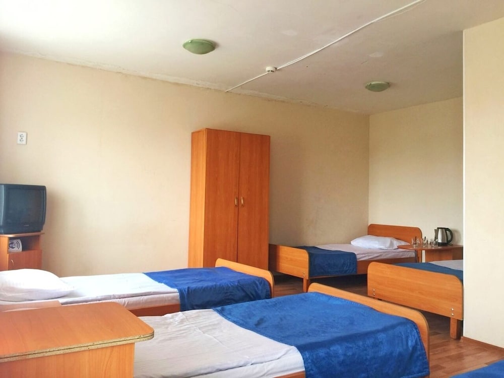 Economy Room (6 beds)