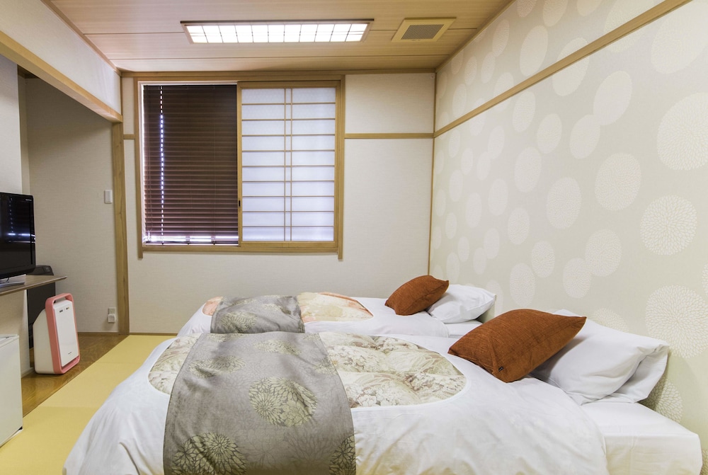Japanese Western Style Twin Room, Non Smoking photo 1