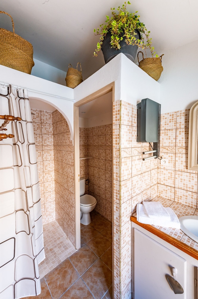 Double Room, Pool Access photo 3
