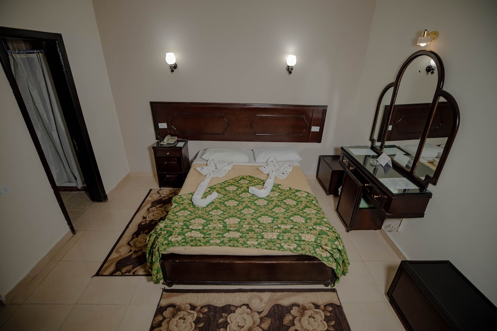 Double or Twin Room photo 1