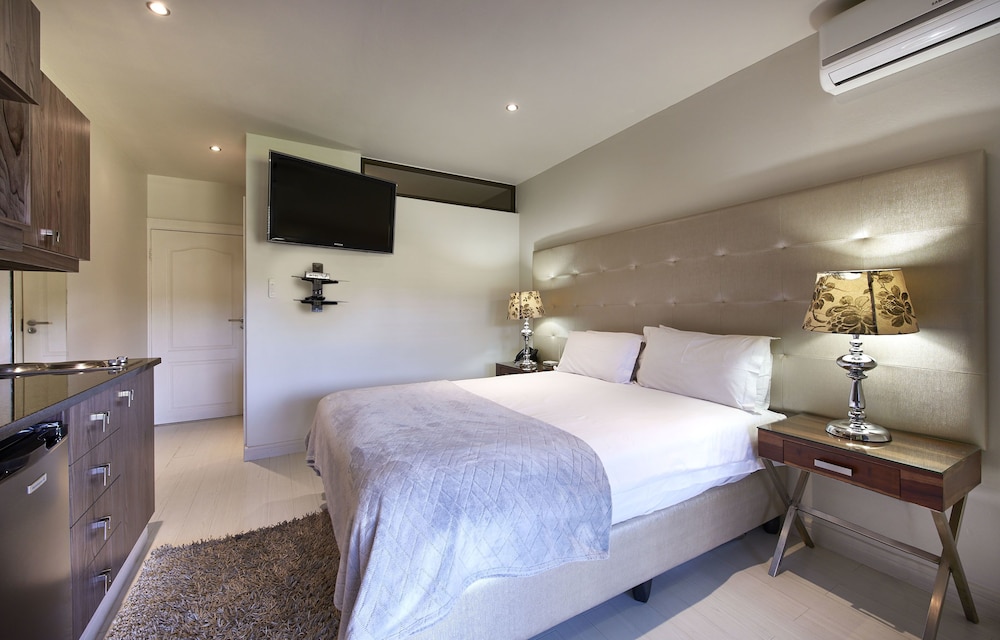 Economy Room photo 3