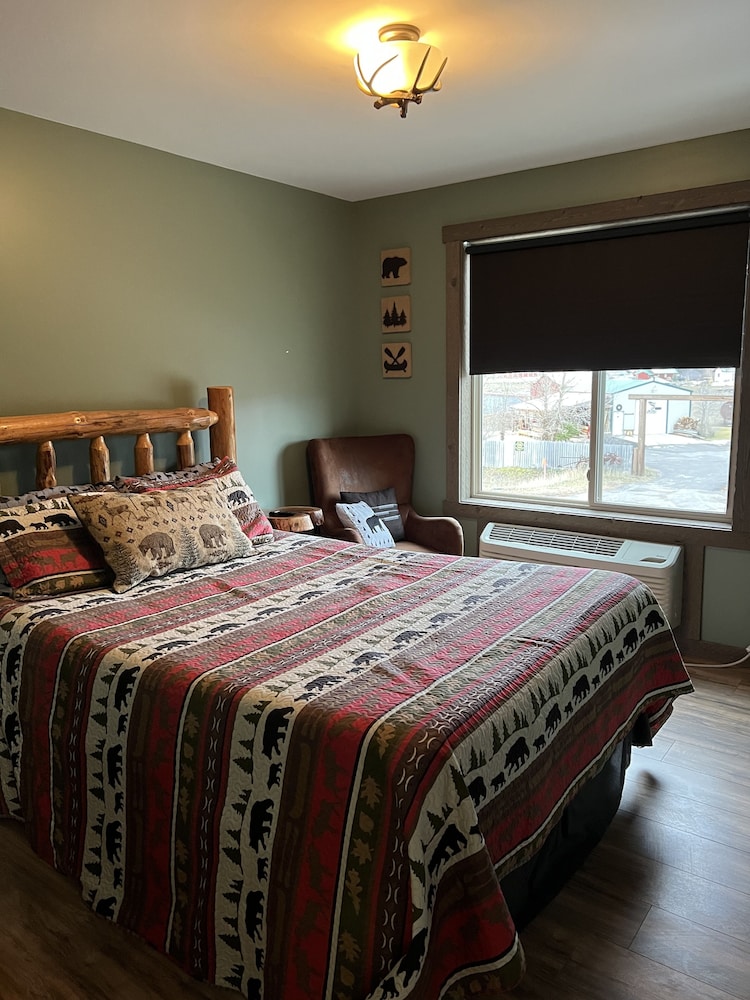 Rocky Mountain Suite photo 1