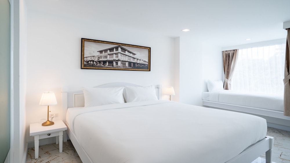 Deluxe Triple Room - Photo 2