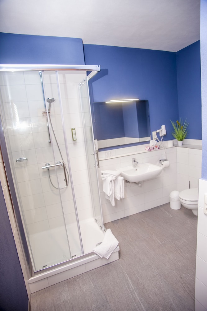 Double or Twin Room photo 3