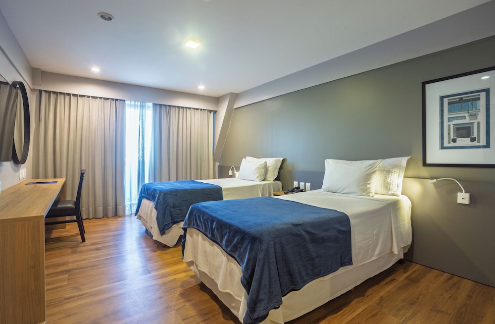 Luxury Twin Room - Photo 4