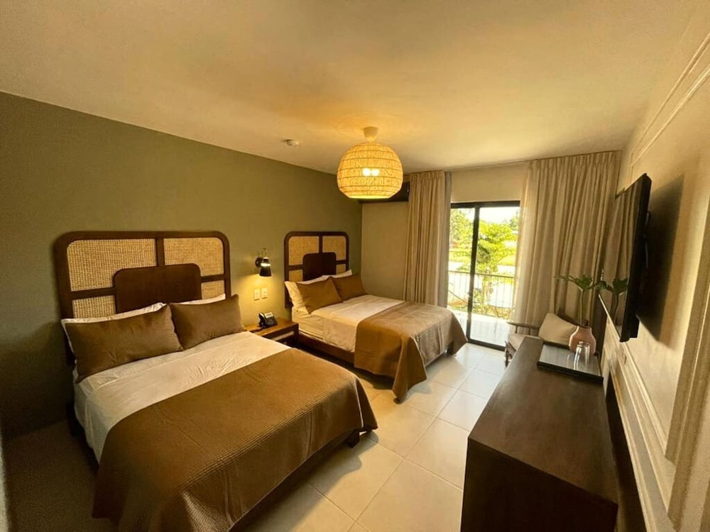 Deluxe Twin Room, 1 Bedroom photo 2