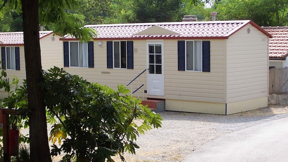 Mobile Home (2 pax) photo 2