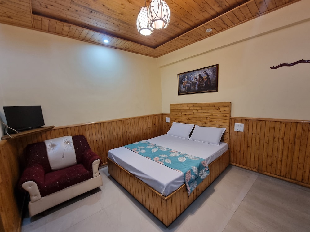 Deluxe Double Room - Photo 3
