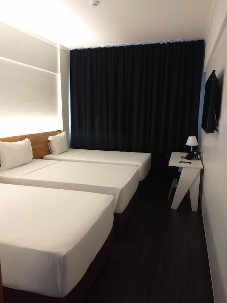 Standard Triple Room, 3 Twin Beds, Air conditioning photo 1