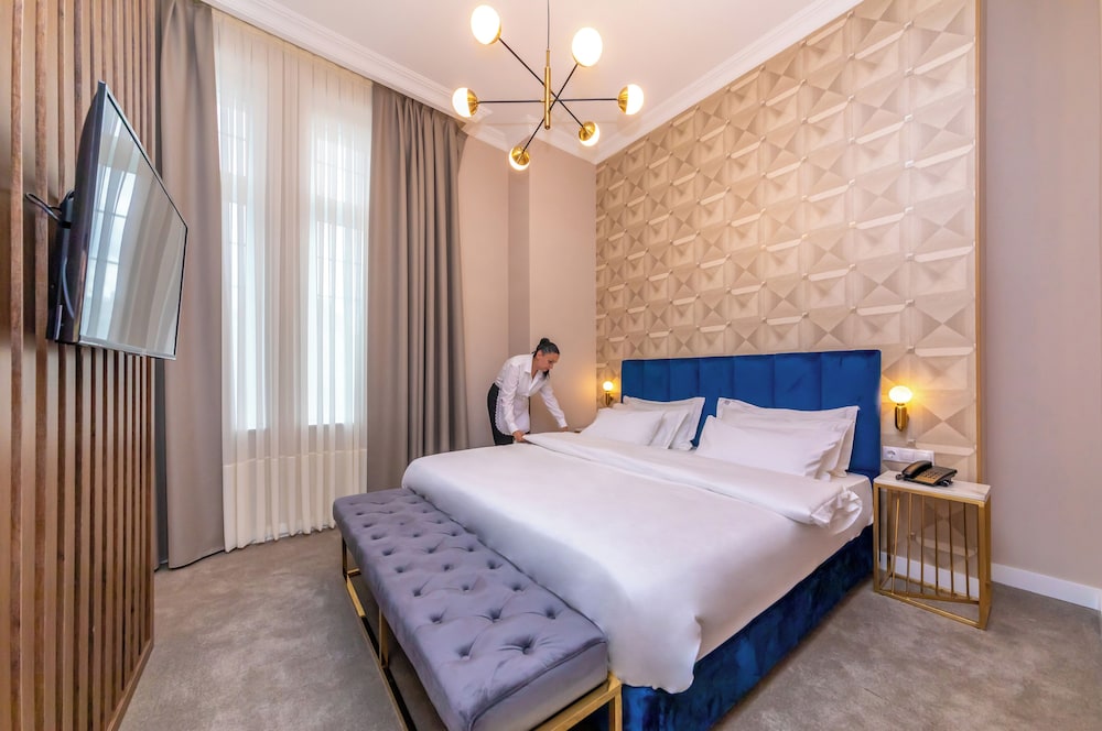 Superior Suite
