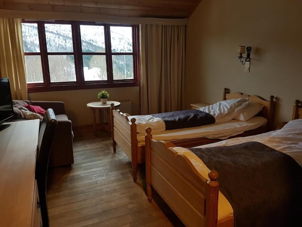 Basic Double or Twin Room