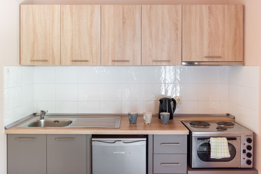 Standard Triple Room, 1 Bedroom, Garden View photo 2
