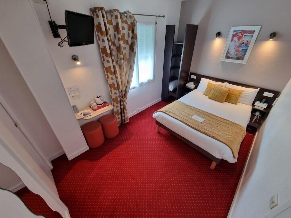 Standard Double Room - Photo 3