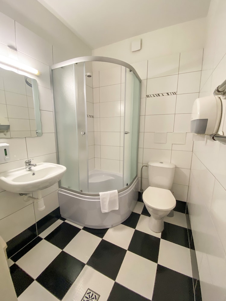 Double Room - Photo 3