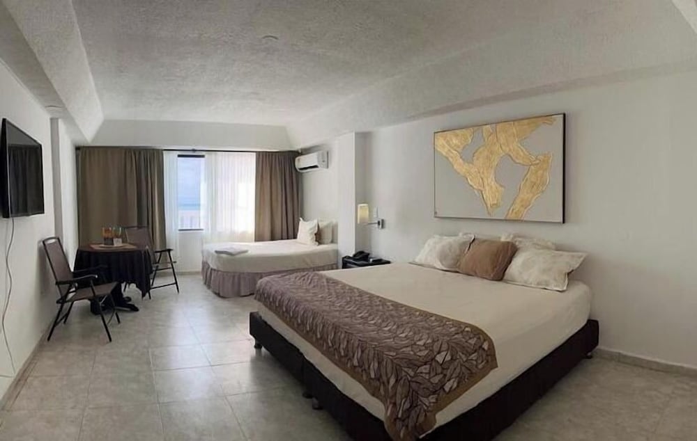 Triple Room, Courtyard View photo 3