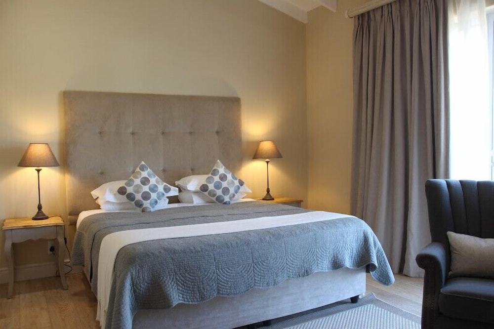 Garden Suite Deluxe photo 3