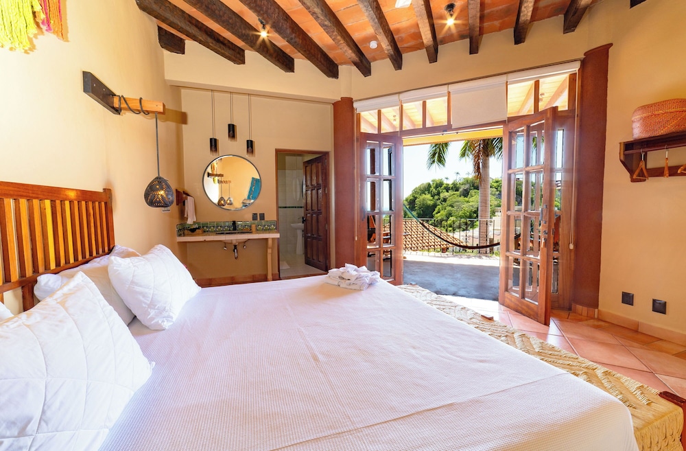 King Room With Sea View And Balcony photo 3