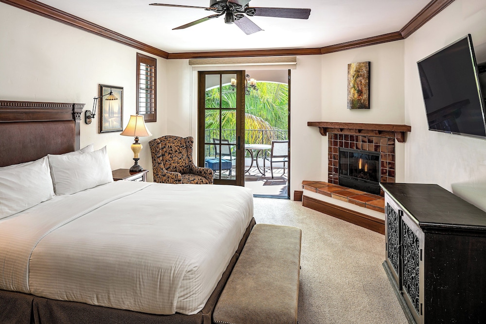 Deluxe Villa, 1 King Bed - Photo 1