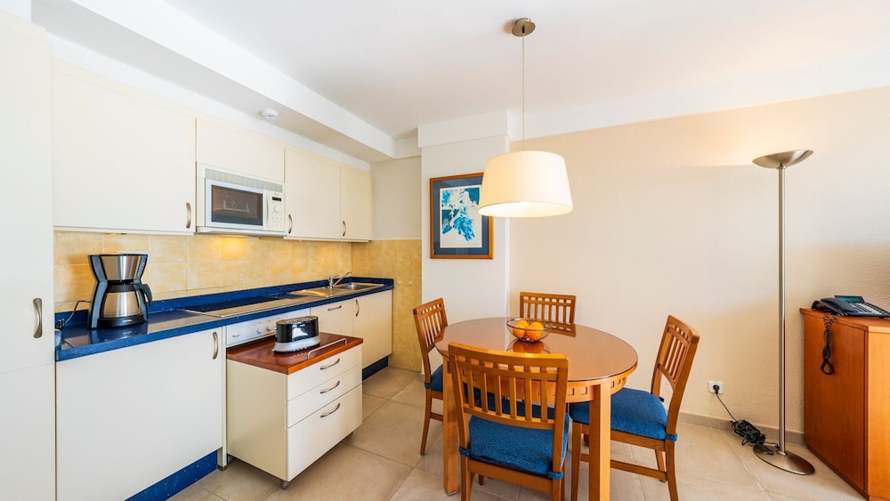 Premium Apartment, 1 Bedroom, Kitchen, Beach View