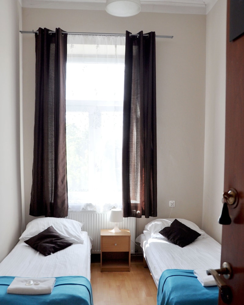 Triple Room, Shared Bathroom photo 1